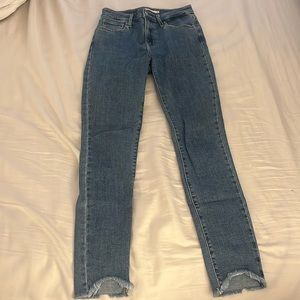 Levi 721 High Rise Skinny Jeans - size 26
